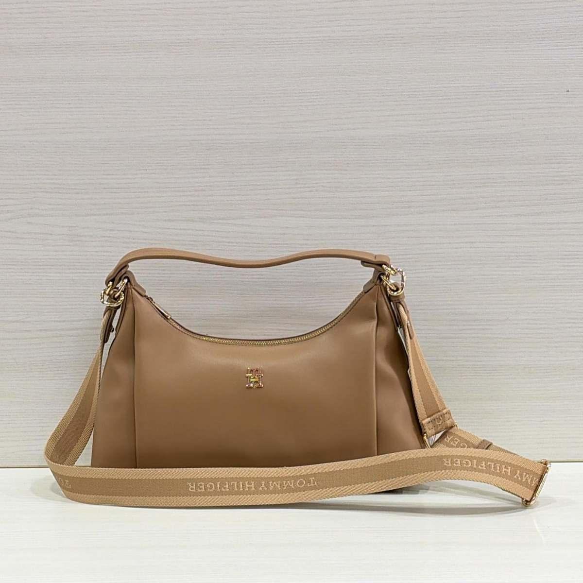 Borsa Donna Tomm hilfigher AW18373 RBC