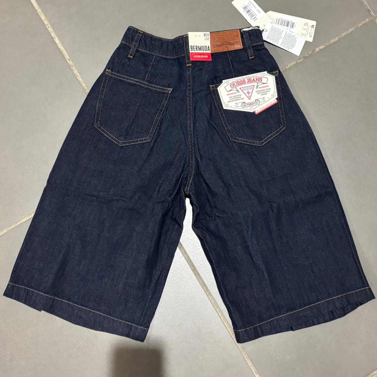 Bermuda Donna Guess W6GDY5D7971 GSMM