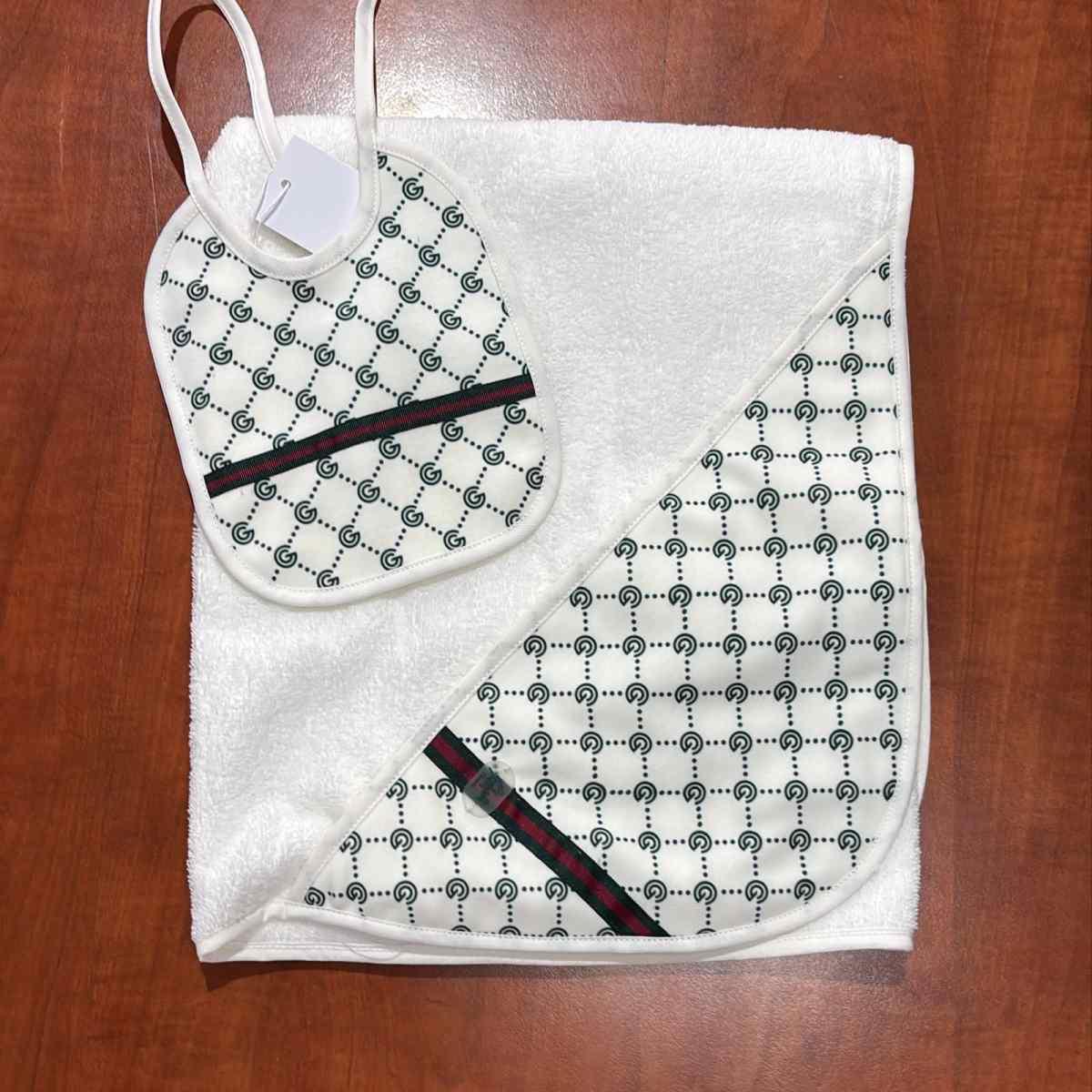 Set Triangolo+Bavetta Gabriella Gucci SETG07S