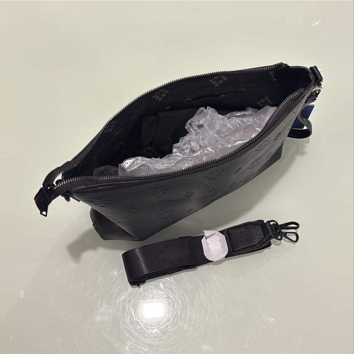 Pochette Unisex Marcelo Bourlon COMAF261052